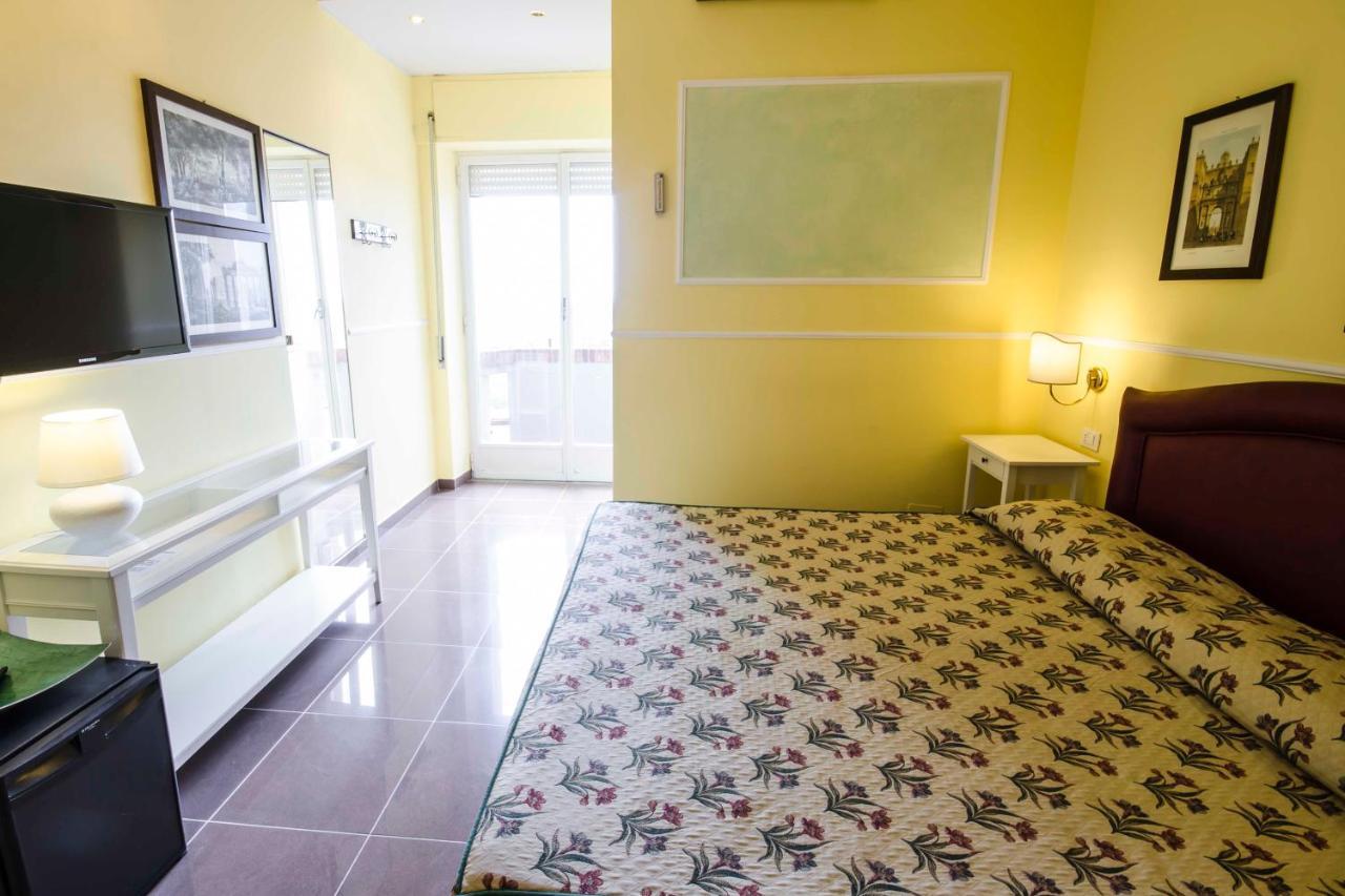 Hotel Tarconte 타르퀴니아 외부 사진