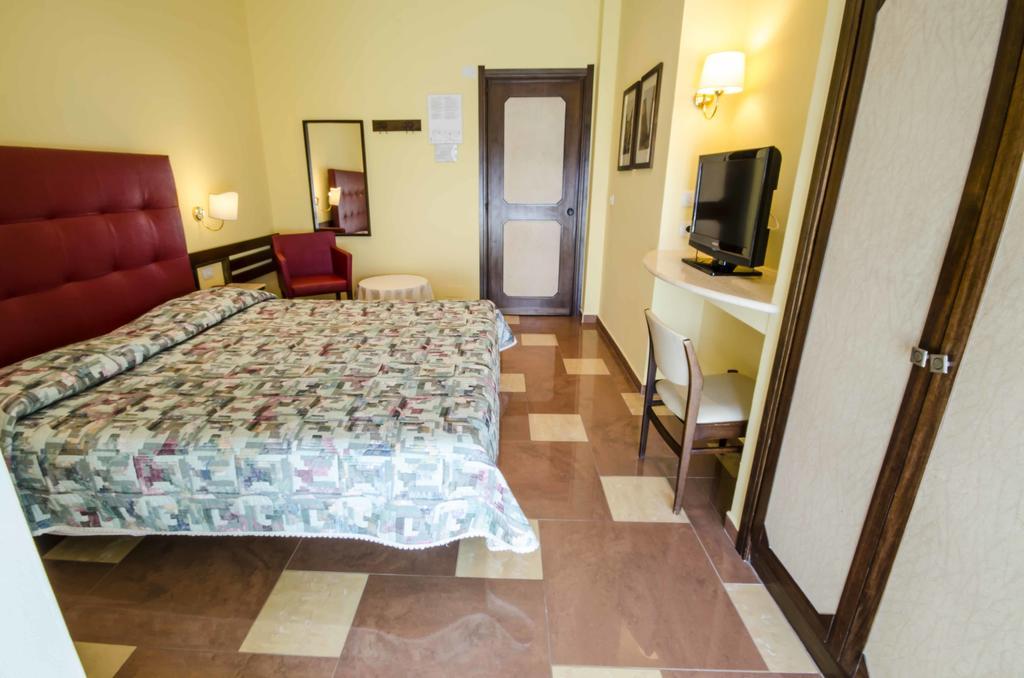 Hotel Tarconte 타르퀴니아 외부 사진